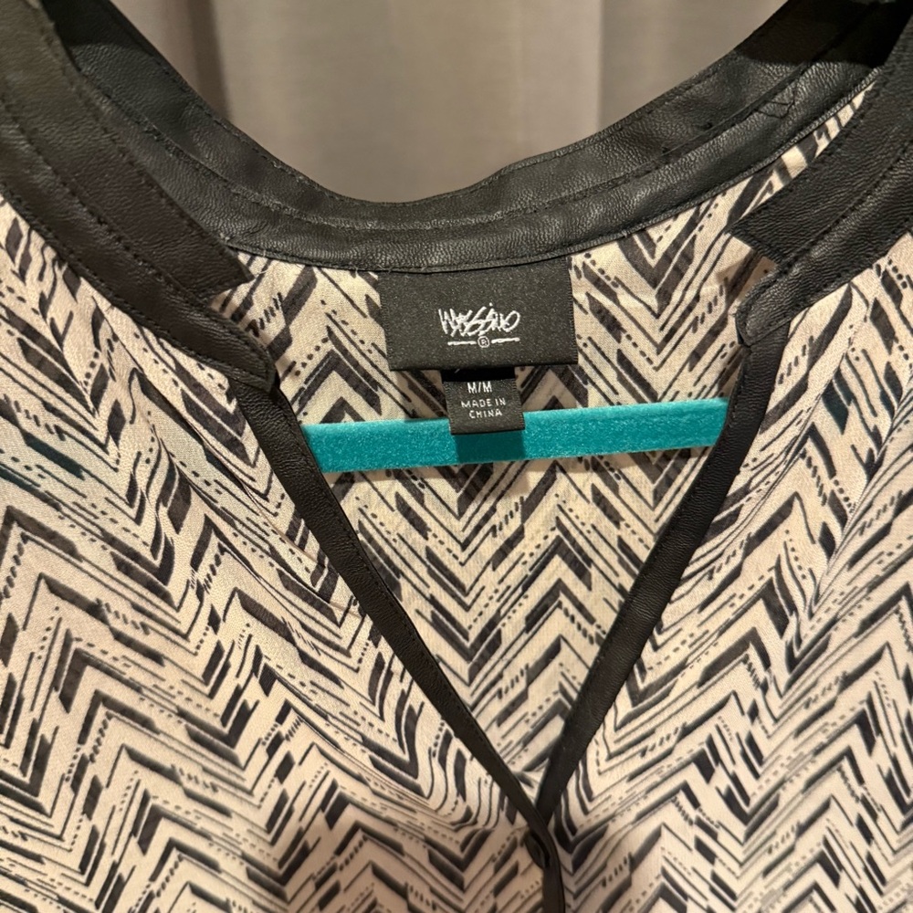 Sheer High-Low Blouse - Picture 8 of 13